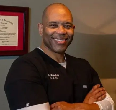 Dr. Luis T. Craig