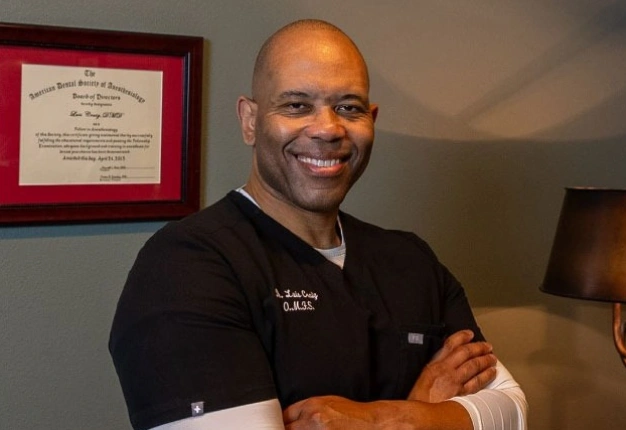 Dr. Luis T. Craig